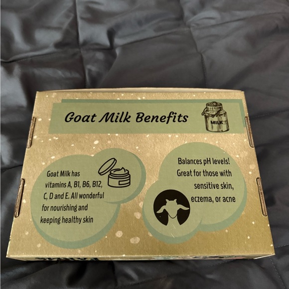 Bath Accessory Set - Multicolor - Picture 3 of 4